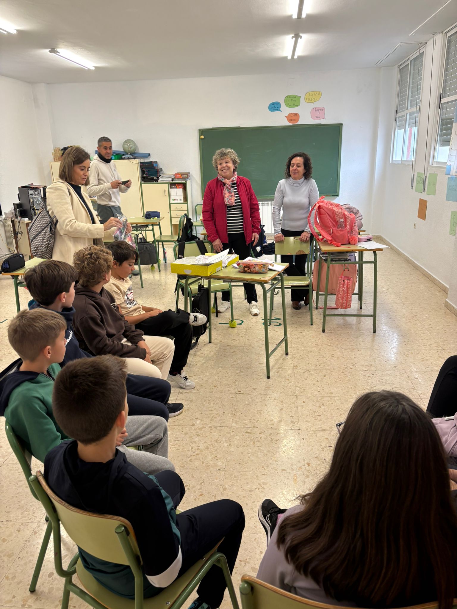 Formación de agentes y apoyo emocional
